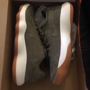 Hyperdunk 2017 Low Ltmd